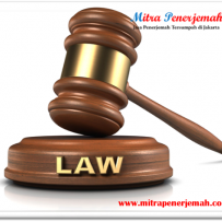 Kamus Hukum dalam Menerjemahkan Dokumen Perjanjian